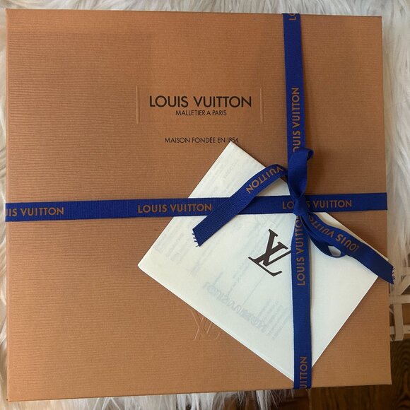 Louis Vuitton Silk Square Scarf  NWOT - Picture 2 of 6